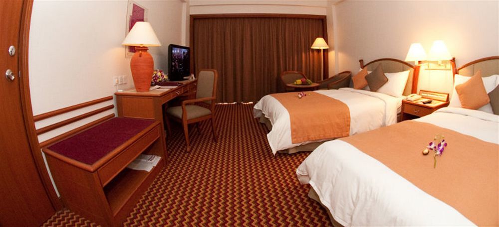 Parkcity Everly Hotel Miri Exteriör bild