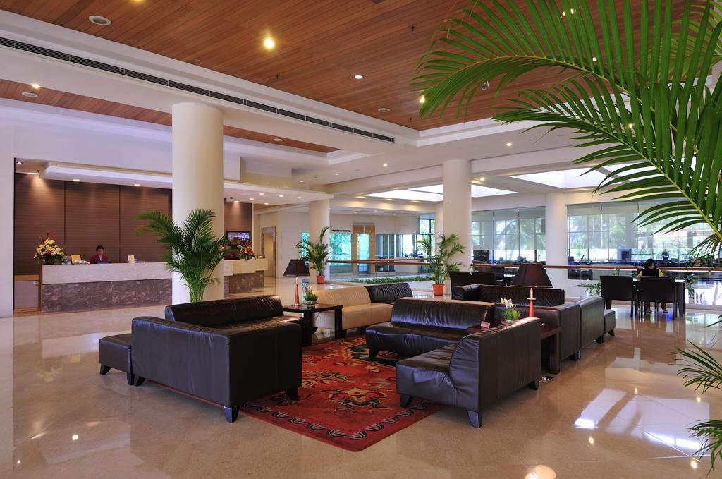 Parkcity Everly Hotel Miri Exteriör bild