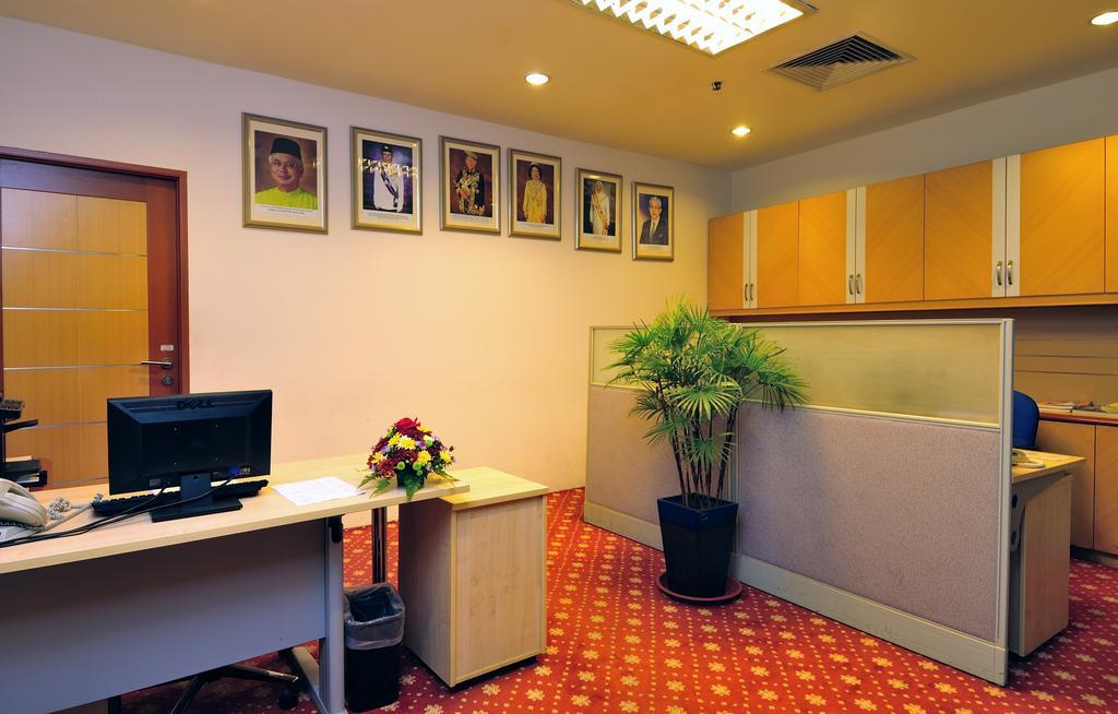 Parkcity Everly Hotel Miri Exteriör bild